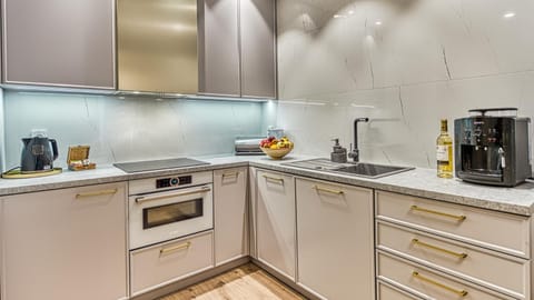 Rezydencja Niechorze 304 z Widokiem na Morze, z Basenem, Sauną, Jacuzzi, przy samej PLAŻY - 5D Apartments Apartment in West Pomeranian Voivodeship, Poland