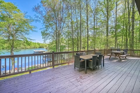 Sweet Retreat House in Lake Anna