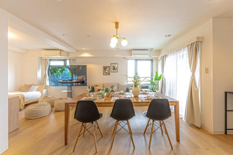 Bed, TV and multimedia, Balcony/Terrace, Living room, Diving