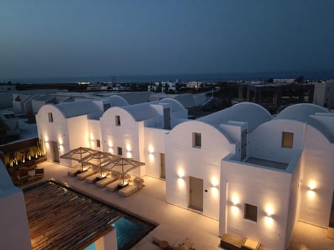 AVAL All Suite Apartment hotel in Mesaria