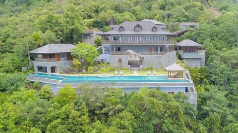 Property building, Bird's eye view