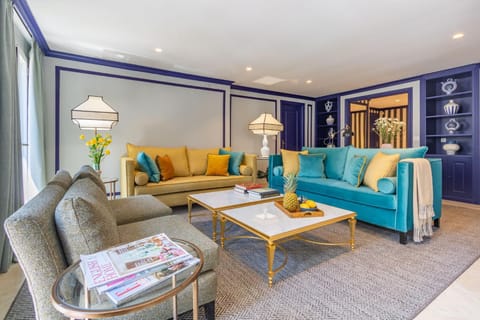 Lounge or bar