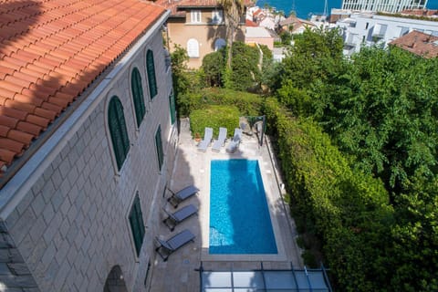 Stone Villa Majestic w Pool - Split Center Villa in Split