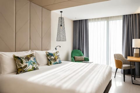 Bed, Bedroom