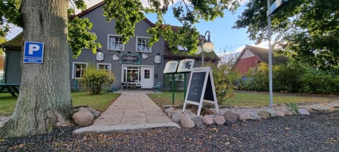 Property building, Street view