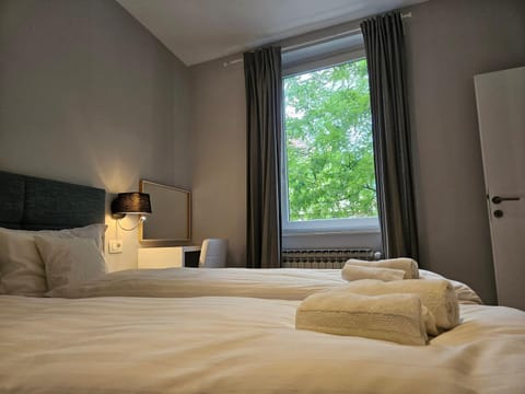Bed, Bedroom, City view, towels