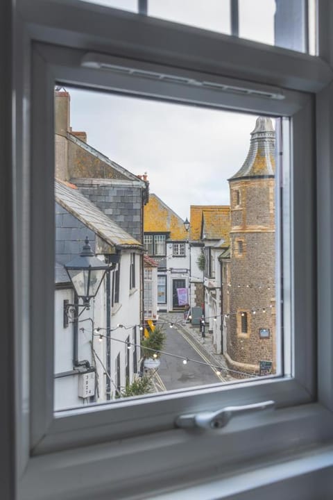 Coast View Luxury Apartment Apartment in Lyme Regis