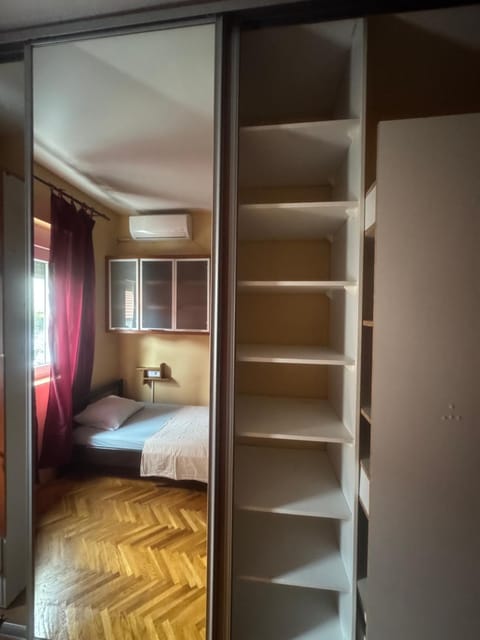 KotorHostelito Hostel in Dobrota