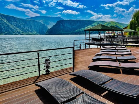 Natural landscape, Beach, Lake view, sunbed