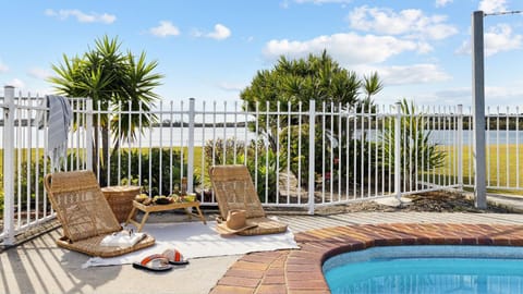 View (from property/room), Swimming pool, sunbed