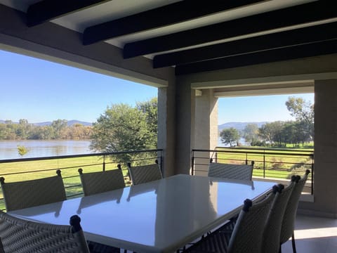 Patio, Garden view