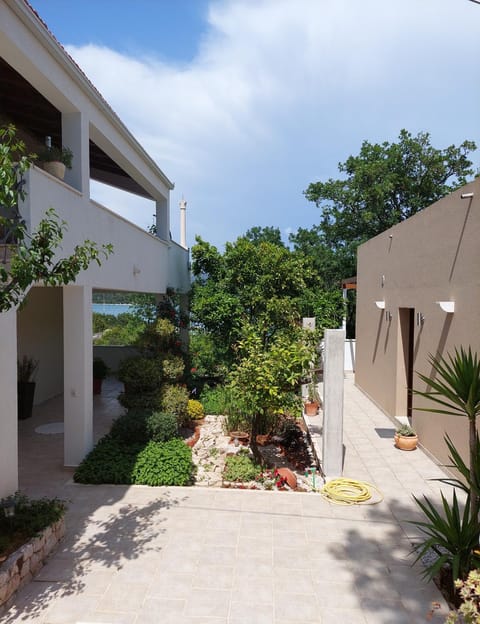 Blue apartment Apartment in Dubrovnik-Neretva County