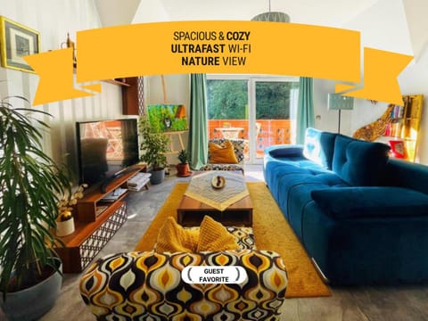 View (from property/room), Living room, Garden view, Garden view, Mountain view, Inner courtyard view