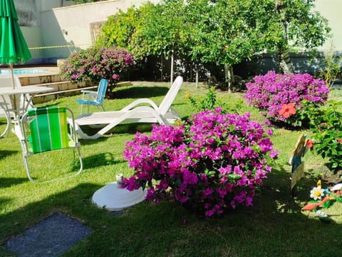 Casa estilo rústico, ampla e confortável em Cabo Frio. House in São Pedro da Aldeia