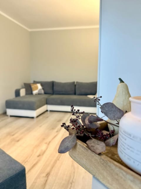 Bed, Living room, Seating area, Bedroom