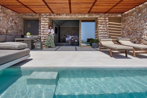 Patio, Facade/entrance, Swimming pool