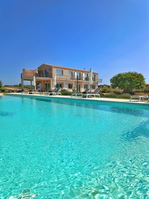 Property building, Pool view, Pool view, Swimming pool, Swimming pool, Swimming pool