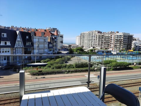 Beachstudio Westende with sea view Apartment in Middelkerke