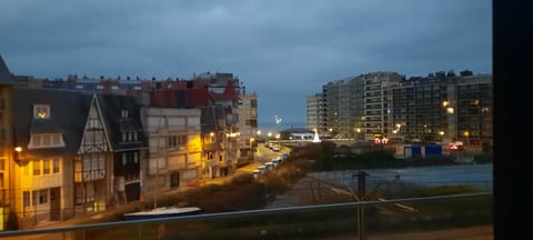 Beachstudio Westende with sea view Apartment in Middelkerke