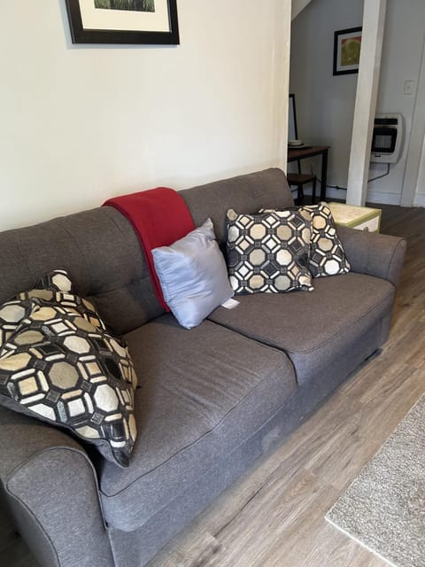 HISTORIC HILL APARTMENTS (Duplex) House in Alabama