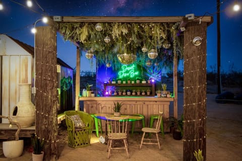 Lounge or bar