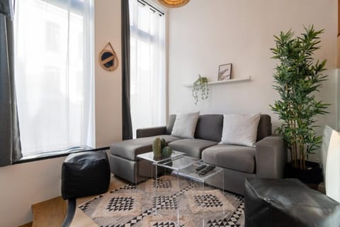 Unique 3 bed house in Old Lille! Apartment in Lille