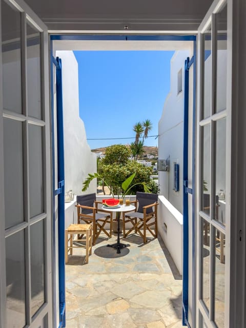 Kefalas Studio in Naousa Apartment in Naousa