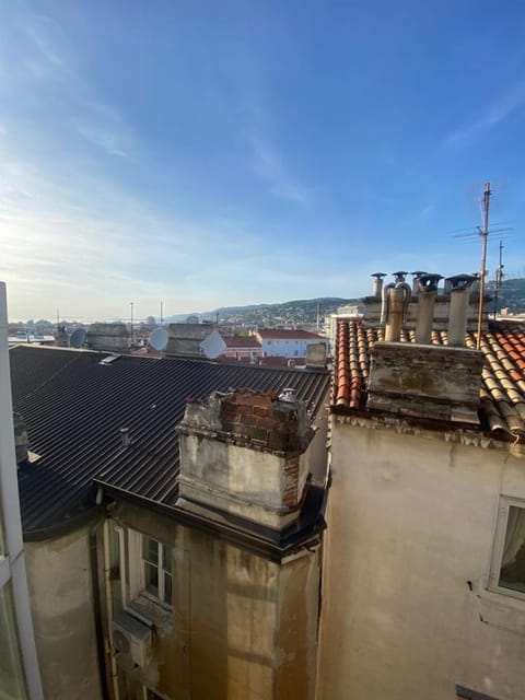 Red dream Apartment in Trieste