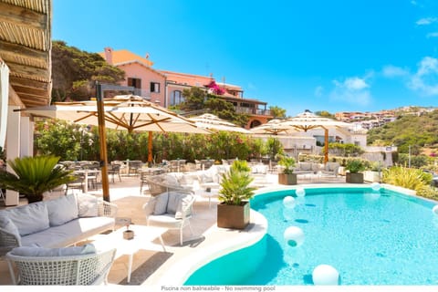 Property building, Restaurant/places to eat, Balcony/Terrace, Lounge or bar, Sea view, Sunset