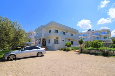 Erjon Apartments Apartment in Ksamil