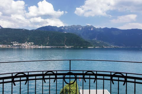 Natural landscape, View (from property/room), Balcony/Terrace, Balcony/Terrace, Lake view, Mountain view