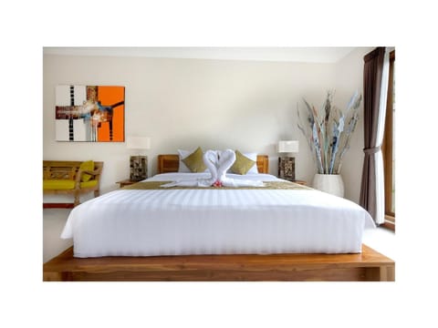 Narendra Suites Bed and Breakfast in Ubud