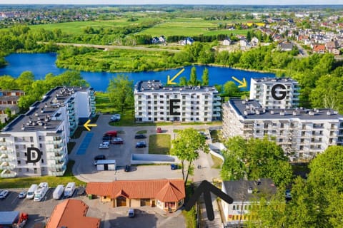 Property building, Location