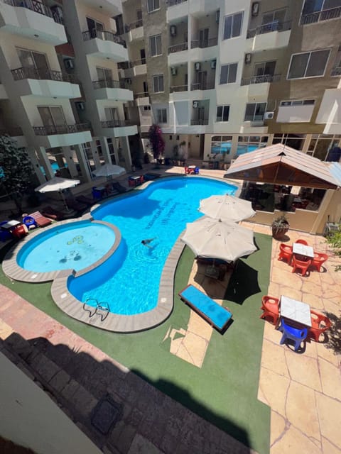 View (from property/room), Pool view