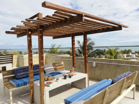 View (from property/room), Balcony/Terrace