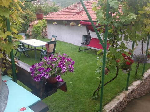 Vila Mir Bed and Breakfast in Serbia