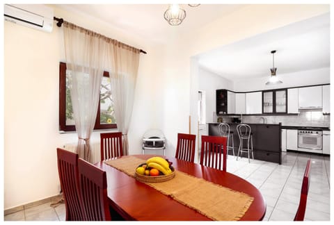 Kuća za odmor Angelina Villa in Šibenik-Knin County, Croatia