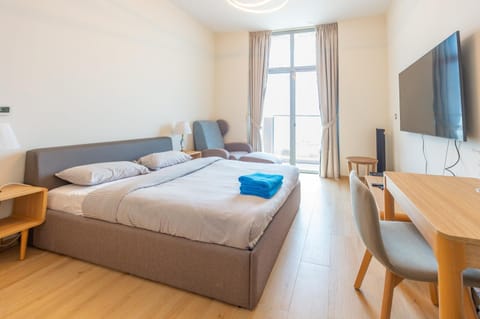 Communal lounge/ TV room, TV and multimedia, Photo of the whole room, Bedroom