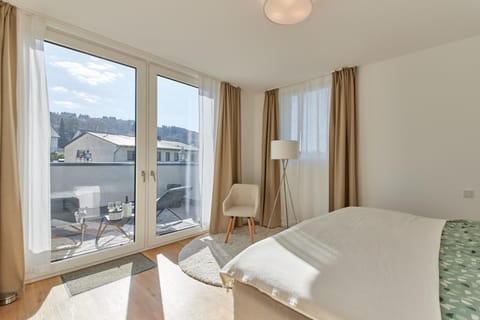 Bed, View (from property/room), View (from property/room), Bedroom, sunbed, sunbed