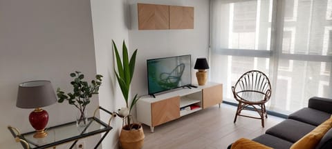 Communal lounge/ TV room, Living room, Evening entertainment