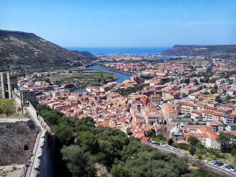 Bosa Casa Giulia con 2 camere Apartment in Bosa