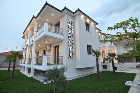 Property building, Garden