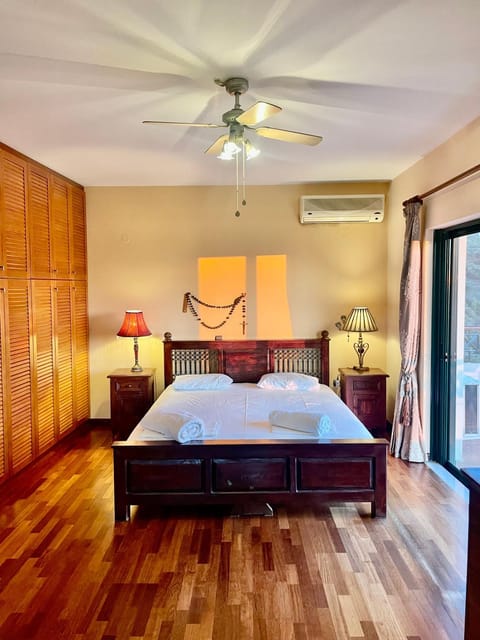 Olive Villa Plataniás Villa in Crete