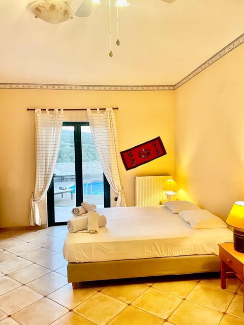 Olive Villa Plataniás Villa in Crete