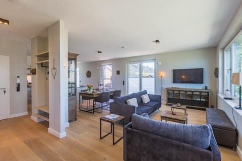 BLACK PEARL Penthouse Black Pearl Apartment in Scharbeutz