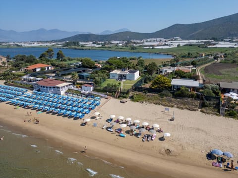 Property building, Beach