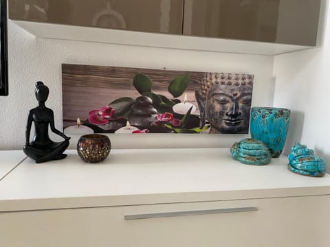 Living room, Decorative detail