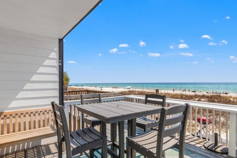 Day, Natural landscape, View (from property/room), Balcony/Terrace, Seating area, Beach, Sea view