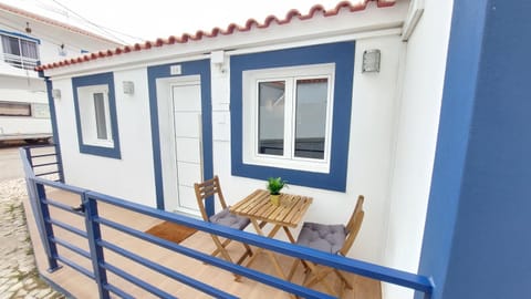 Property building, Balcony/Terrace