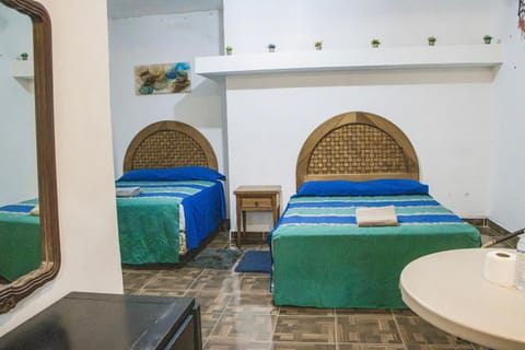 Bathroom, Photo of the whole room, towels